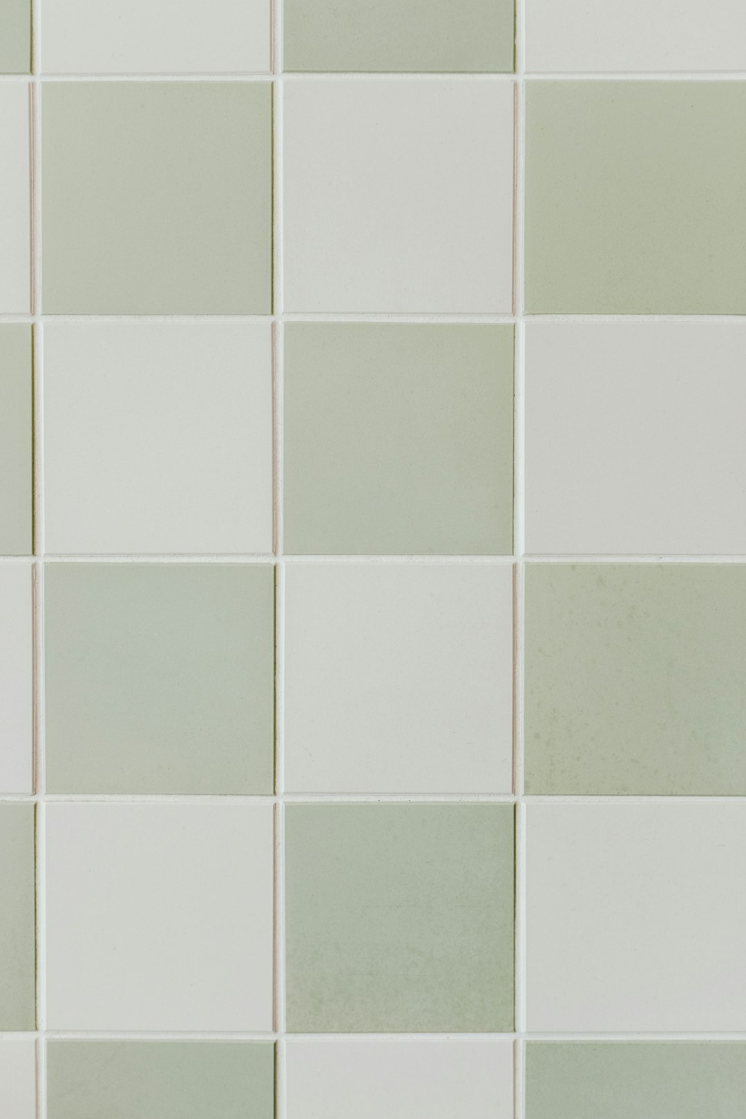 gray-and-white-tiles-cb18uhhf43s